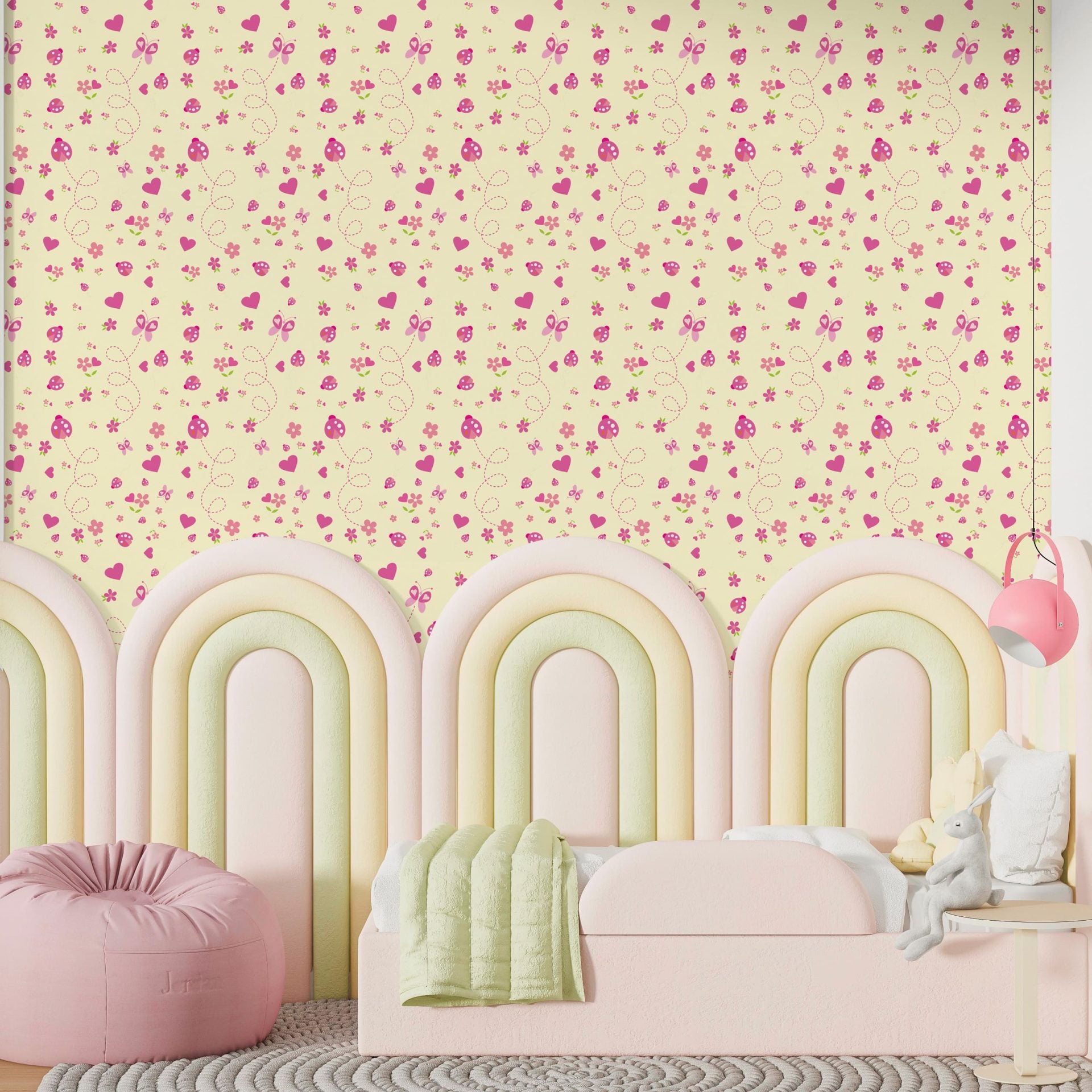 Papel de Parede Adesivo Menina Joaninha Floral