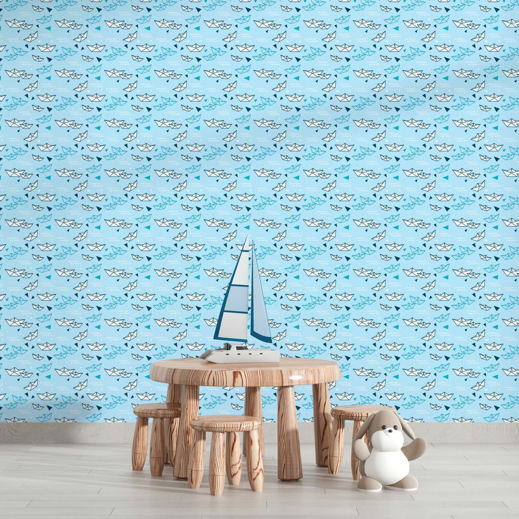 Papel de Parede Adesivo Menino Barquinho de Papel