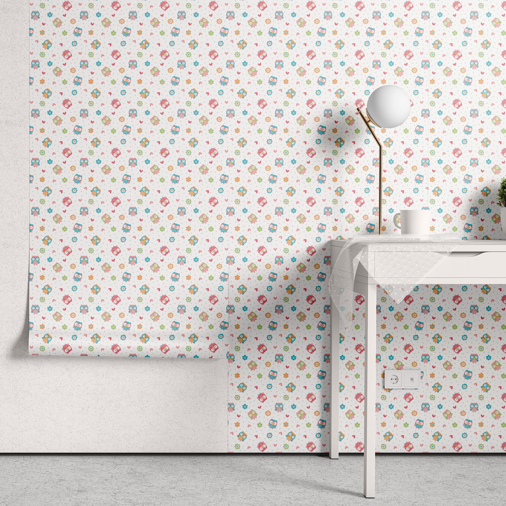 Papel de Parede Adesivo Menina Corujinhas Coloridas